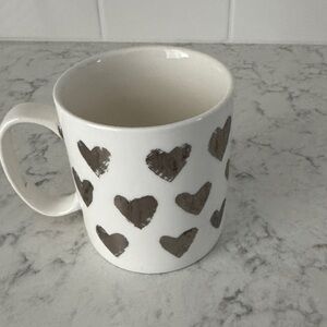 Home Essentials White Ceramic Mug with Metallic Brown Heart Pattern